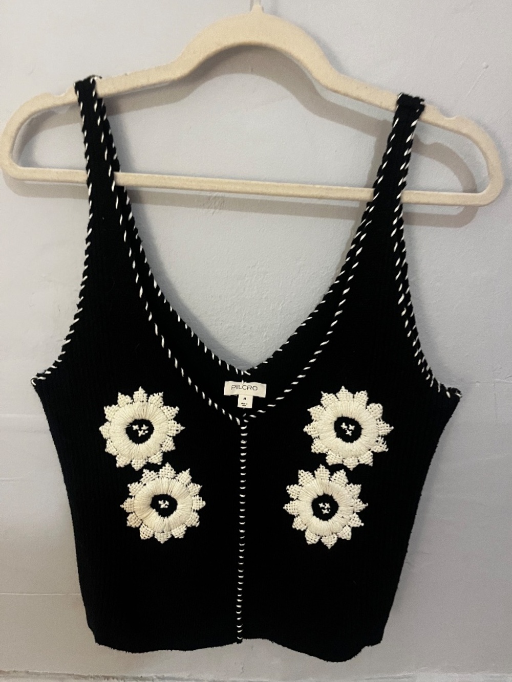 Pilcro Sleeveless V-Neck Icon Sweater Tank - Picture 4 of 9